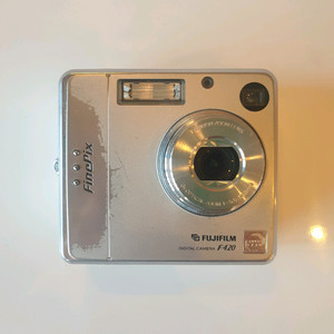 후지 파인픽스 F420 올드디카 이미지