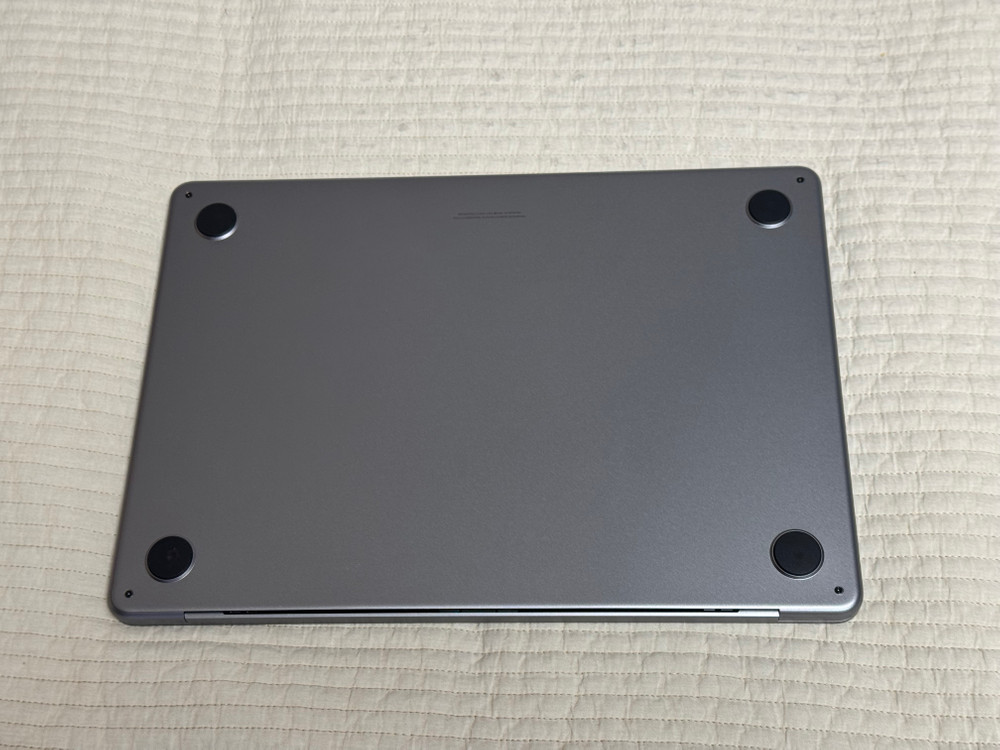 맥북에어 m2 기본형 이미지