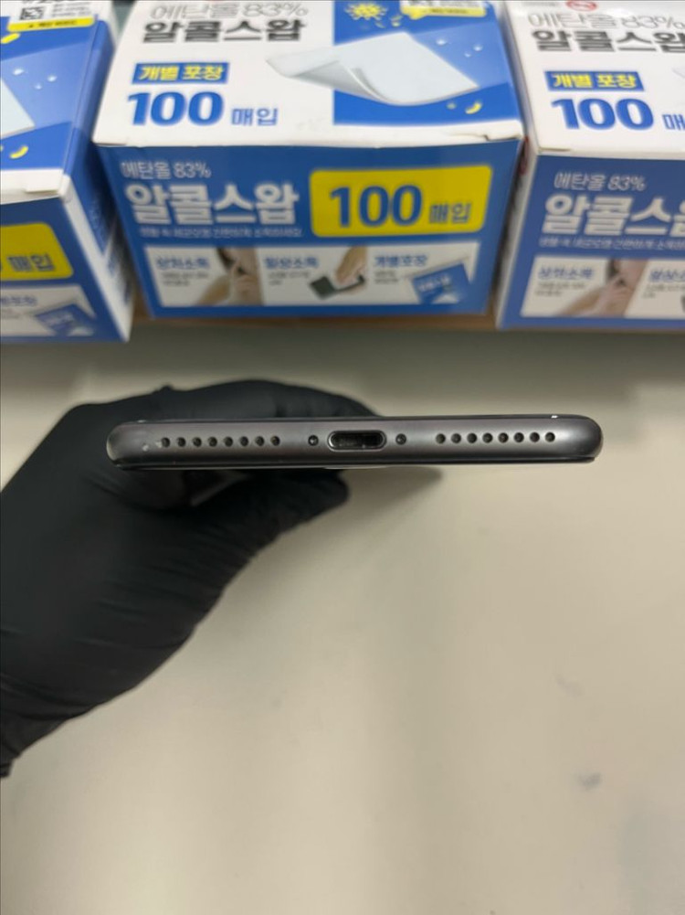 아이폰8플러스 64G 그레이 S급 이미지