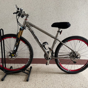 [판매] 첼로 실버라도 70 티타늄 MTB / 풀 XT / 폭스 샥 / 상태 최상 이미지