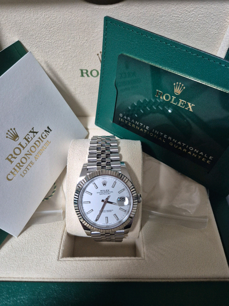 롤렉스 데이저스트 41스틸 신형 흰판 126334 팝니다 이미지