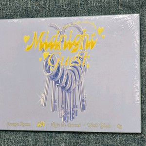 프로미스나인 디엠 Midnight Guest 미개봉 앨범 이미지