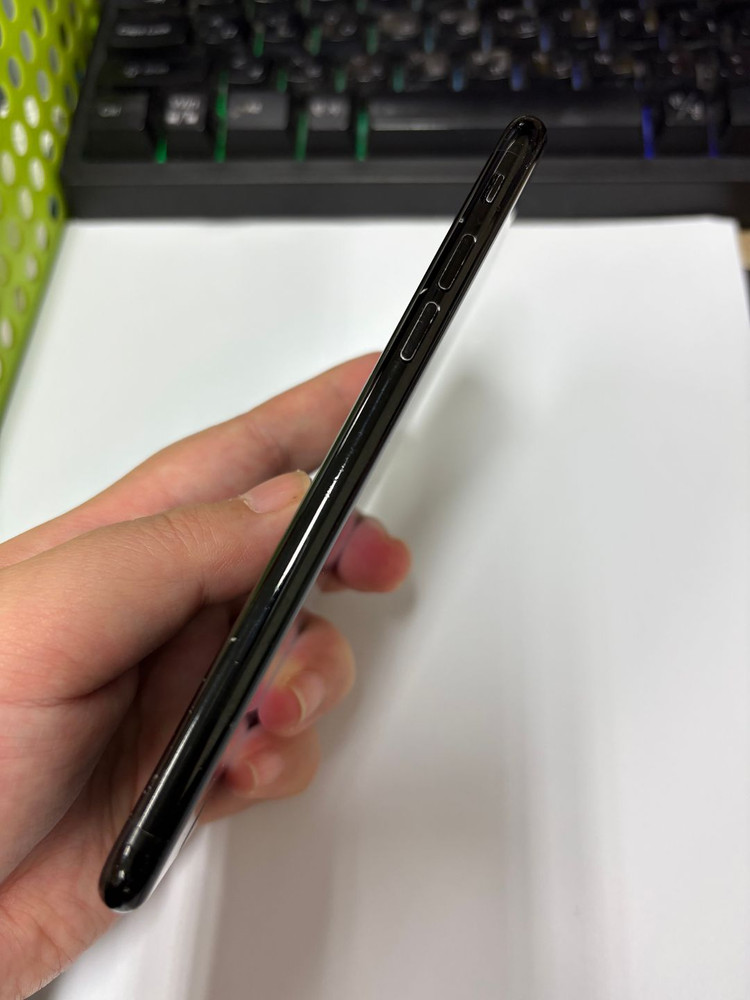 아이폰7 128GB 제트블랙 중고폰 배터리90% 인스타 카메라폰 레트로감성 사진폰 111397 이미지