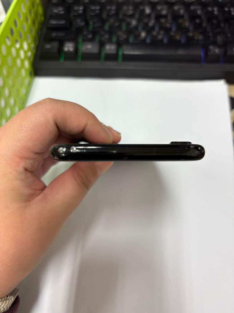 아이폰7 128GB 제트블랙 중고폰 배터리90% 인스타 카메라폰 레트로감성 사진폰 111397 이미지