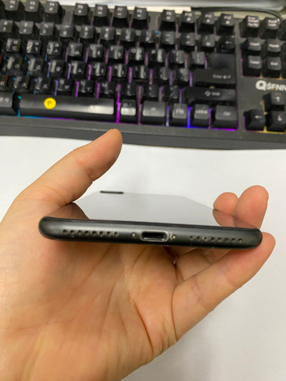 아이폰8플러스 아이폰8+ 스그 AA급 256GB 배터리100% 레트로감성 사진폰 인스타 카메라폰 115805 이미지