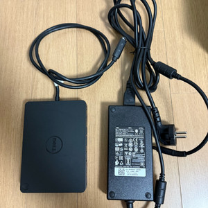 델 도킹 스테이션 K17A001 팝니다. 어댑터포함 이미지