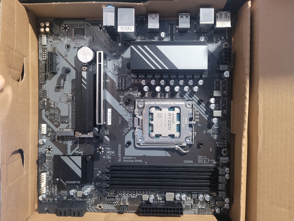 라이젠9 7900 + 기가바이트 B650M K 이미지