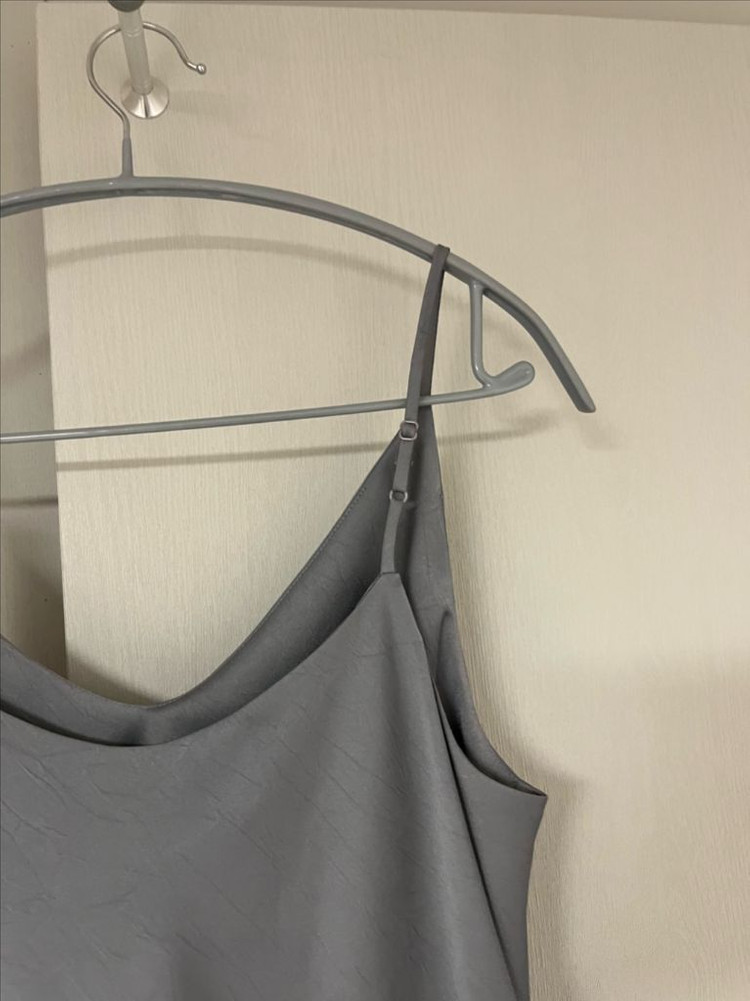 타임 실크 슬리브리스 롱 원피스(뮤트블루) 이미지