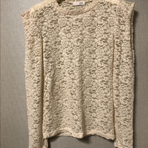 레이스 블라우스 이미지