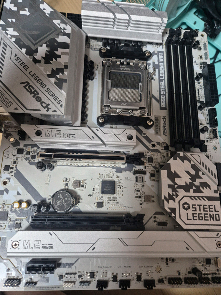 ASRock B650 스틸레전드 WIFI AM5 메인보드 이미지