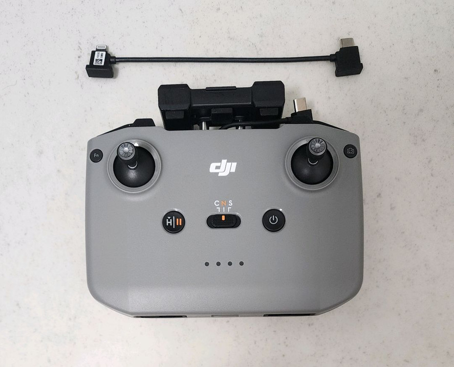 DJI 플립 Flip 드론 플라이모어 콤보 세트 이미지