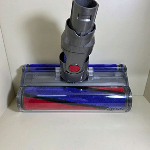 다이슨v6무선 청소기 브러시 롤러 이미지