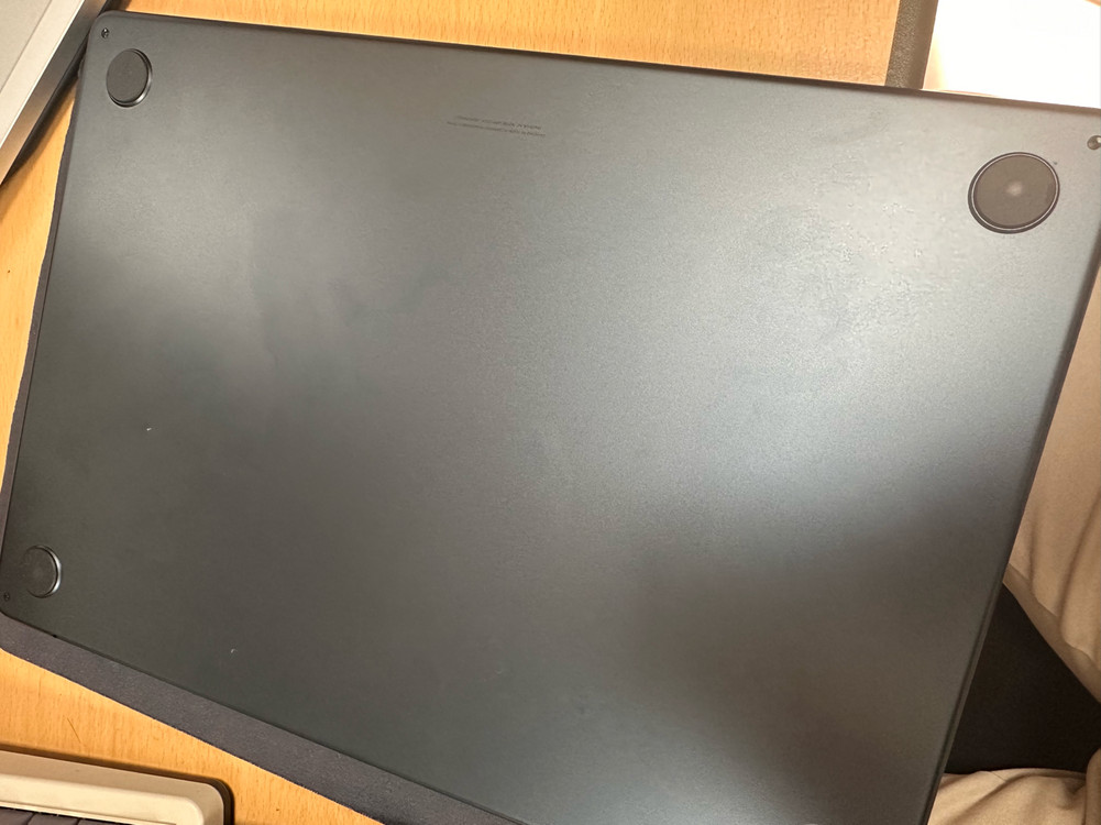 맥북 에어 m3 15인치 애케플 포함 이미지