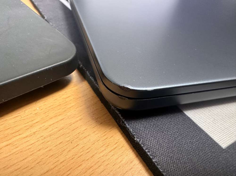 맥북 에어 m3 15인치 애케플 포함 이미지