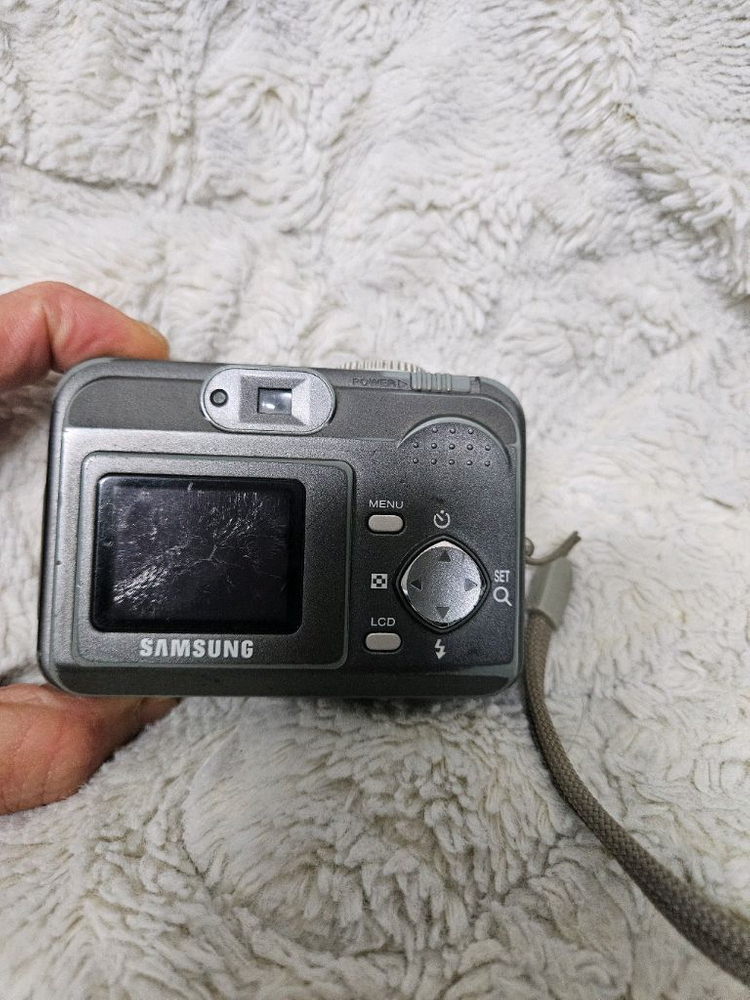 삼성 케녹스 Digimax 201 레트로 디카 빈티지 카메라 이미지