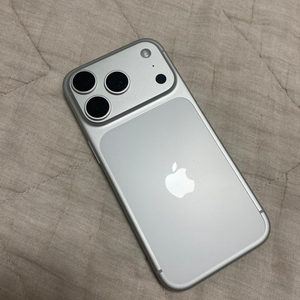 아이폰 17프로맥스 256기가 상태 S 이미지