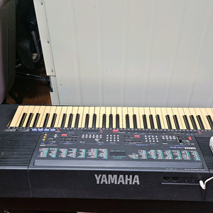 야마하 전자피아노 이미지
