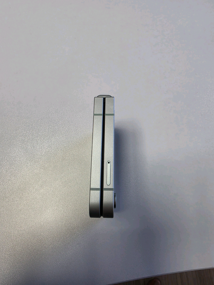 갤럭시Z플립6 민트 256 이미지