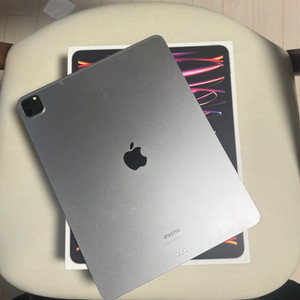 아이패드 프로 6세대 12.9형 128gb wifi 이미지