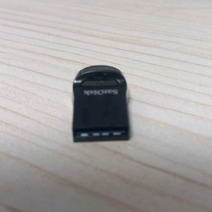 샌디스크 울트라핏USB 3.2gen메모리 256GB 개당5만원 총2개 팝니다 이미지