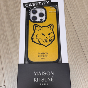 케이스티파이 x 메종키츠네 아이폰 15 프로 케이스 새상품 이미지
