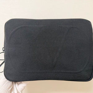 발렌티노 뷰티 정품 V로고 화장품 파우치 클러치 이미지