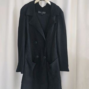 띠어리 트렌치 코트 이미지