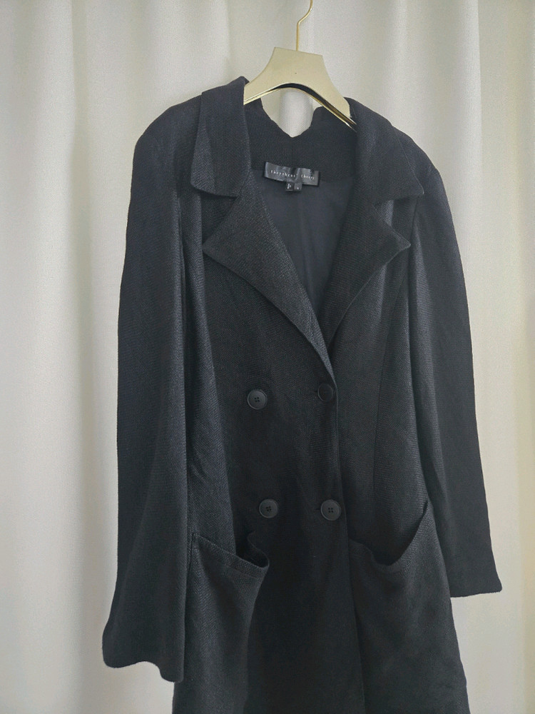 띠어리 트렌치 코트 이미지