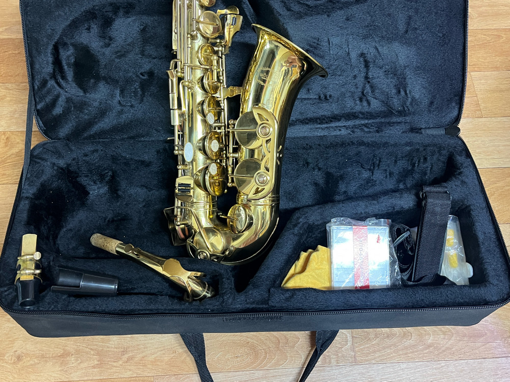 뮐러 MOLLER 알토 색소폰 이미지