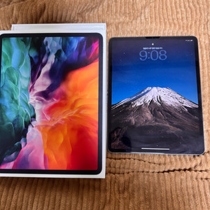 애플 아이패드 프로 12.9 4세대 256GB 이미지