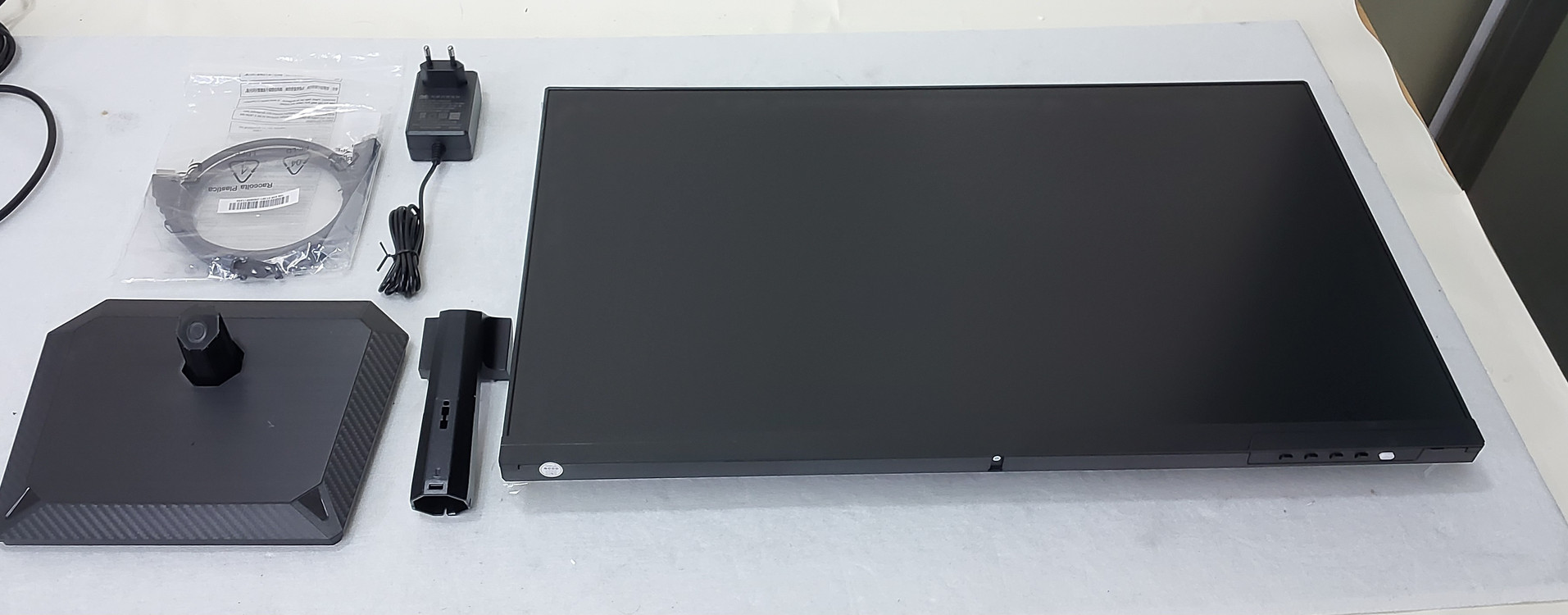 [모니터] 한성컴퓨터 TFG27F14P2 27인치 IPS 144Hz 게이밍 모니터 / 거의 새것 같은 최상급 이미지