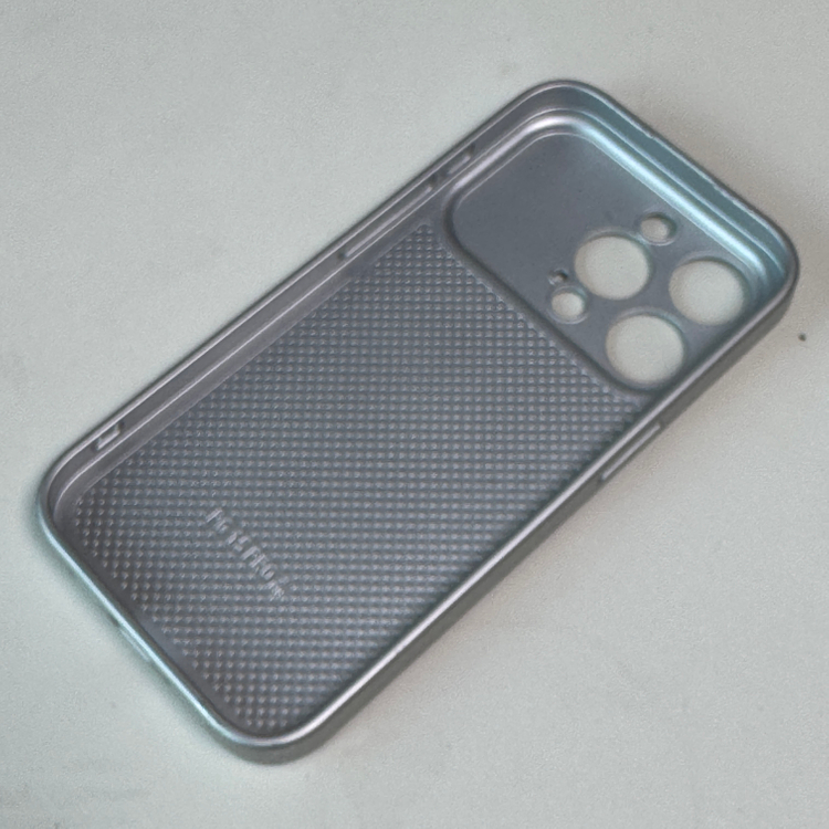 아이폰 15프로 17프로 변신 변환 케이스 실버 맥세이프 가능 팝니다. 이미지