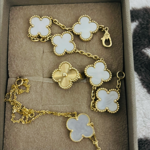 14k 옐골 반클리프세트목걸이+팔찌+반지 이미지