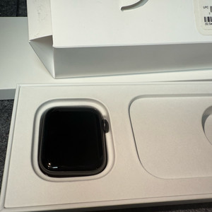 애플워치se 40mm 스페이스 그레이 블랙밴드 판매 이미지