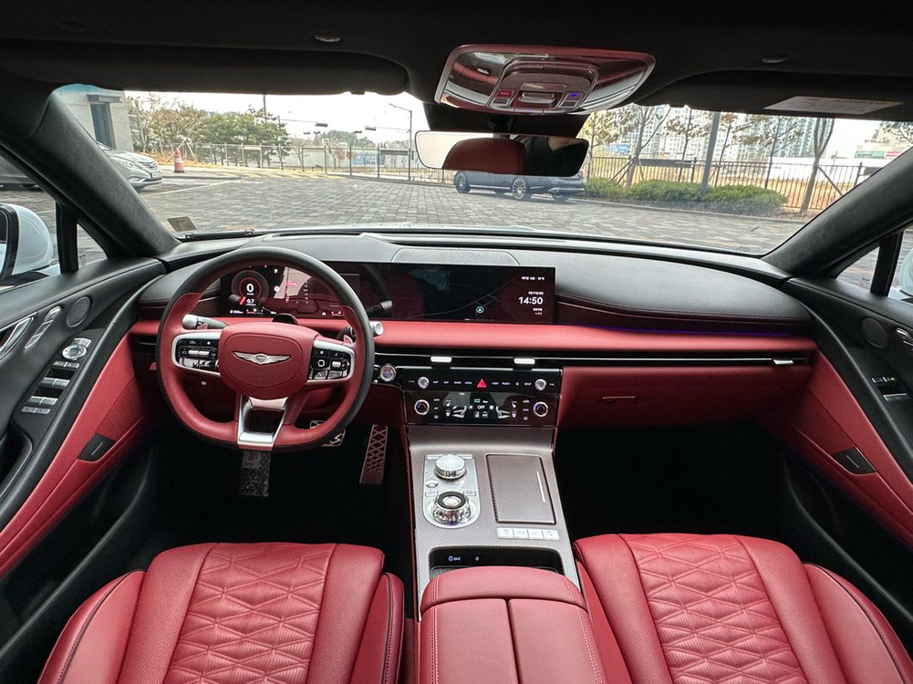 중고차 제네시스 g80, 2025년형, 가솔린 3.5T, AWD, 스포츠팩, 21,260km, 완전무사고, 신차급. 이미지