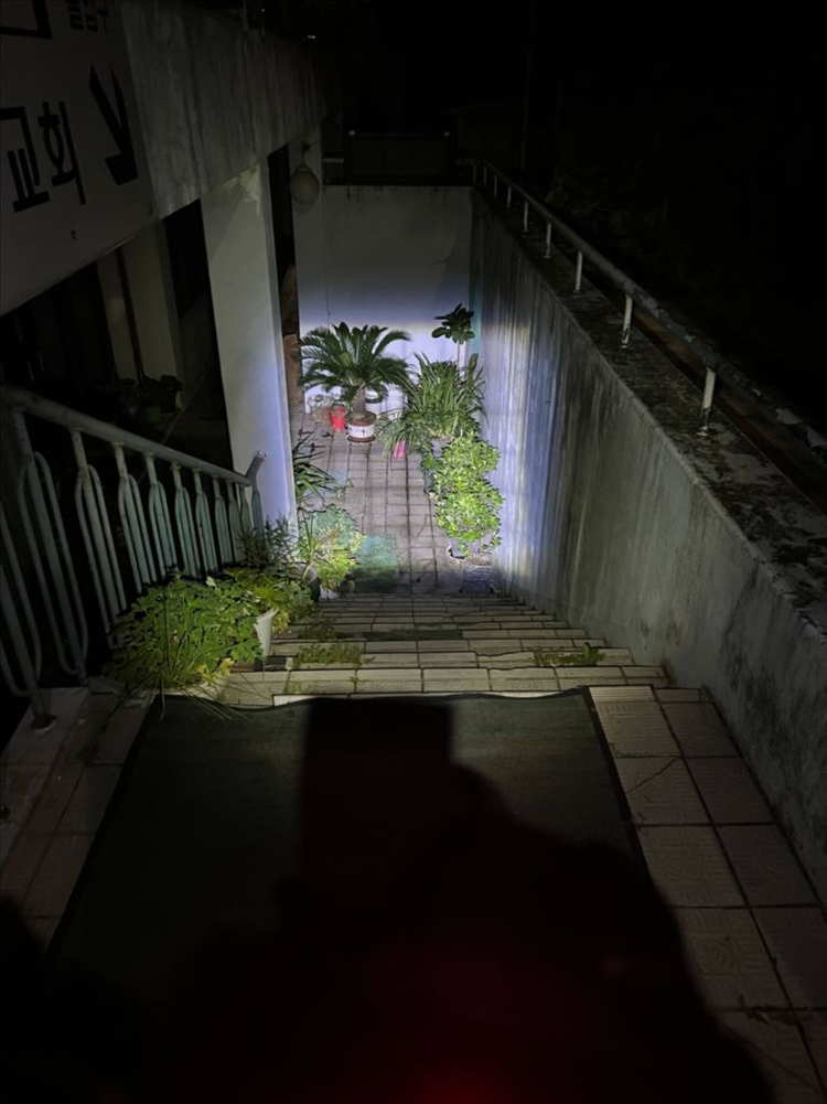 2500루멘 낚시 해루질 캠핑용 고광량 C타입 헤드랜턴(배터리 서비스) 이미지