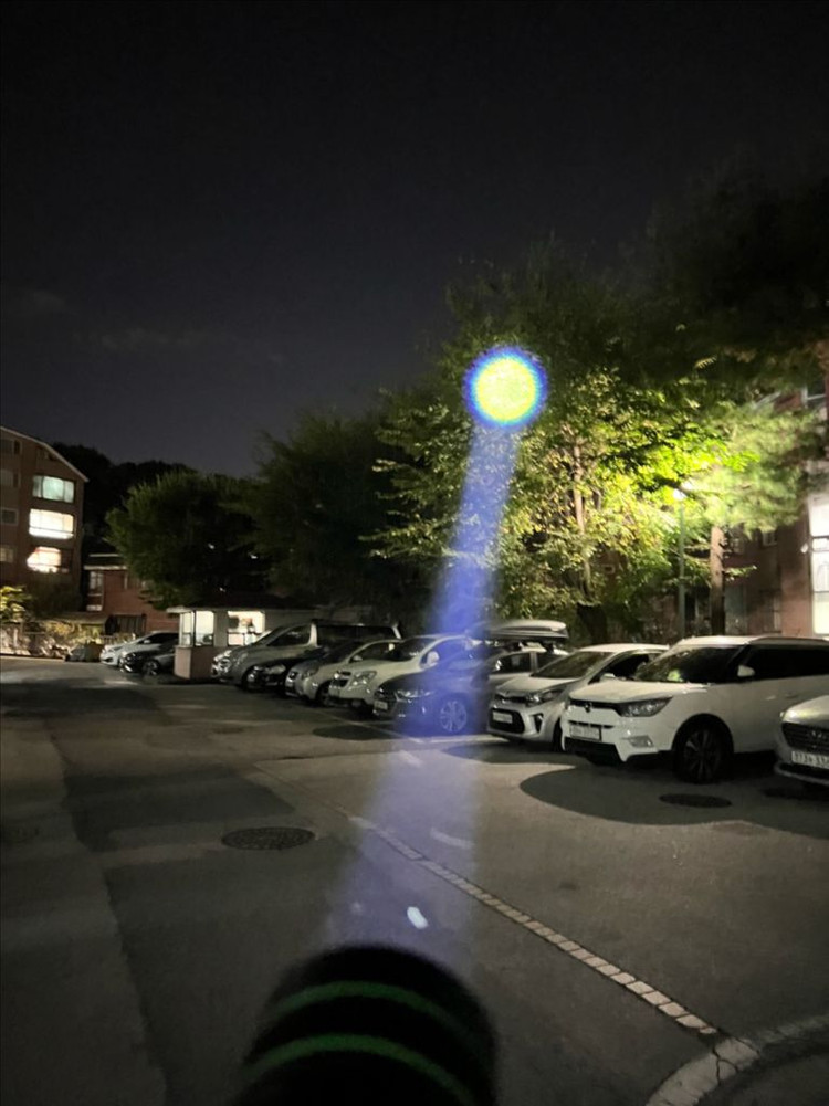 해루질 낚시 등산 캠핑용 전문가용 랜턴 손전등 라이트(배터리 서비스) 이미지