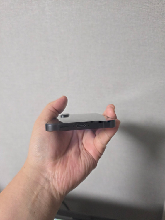 갤럭시 S24FE 블랙 256기가 SS급 팔아요~ 이미지