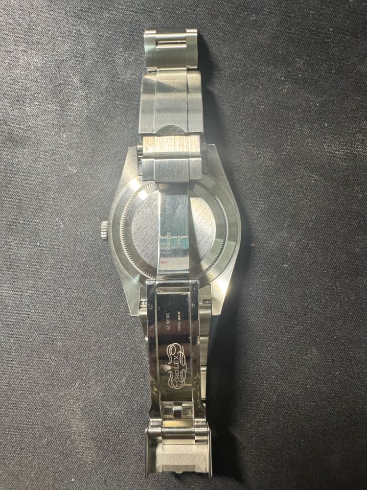 롤렉스 익스플로러1 39mm 214270모델 팝니다 이미지