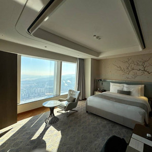 시그니엘 호텔 서울/부산 숙박권[조식2인 포함/ F&B 크레딧10만원] 이미지