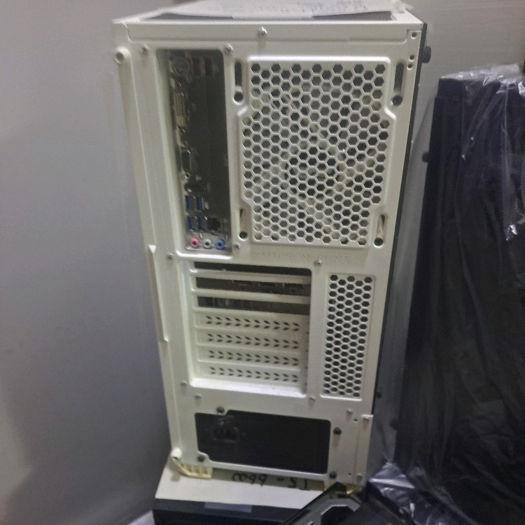 데스크탑 라이젠5 3600 RTX2060 SUPER 컴퓨터 조립컴 이미지