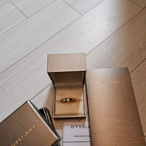 불가리 비제로원 반지 팝니다 이미지