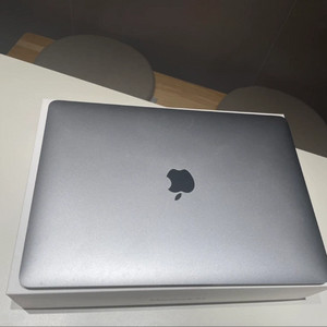 애플 맥북 에어 M1 스그 기본형 이미지