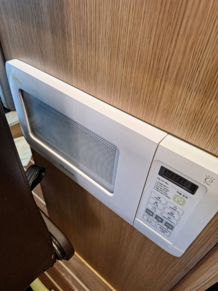 르노마스터 캠핑카 이미지