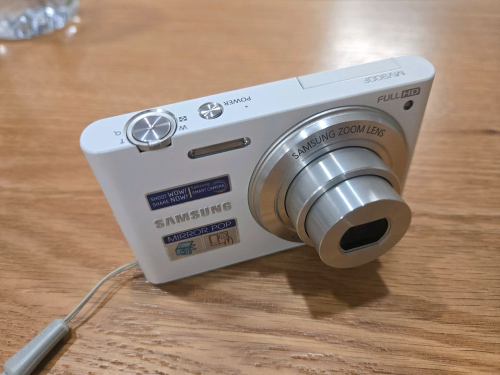 삼성 미러팝 MV900F 디지털 카메라 이미지