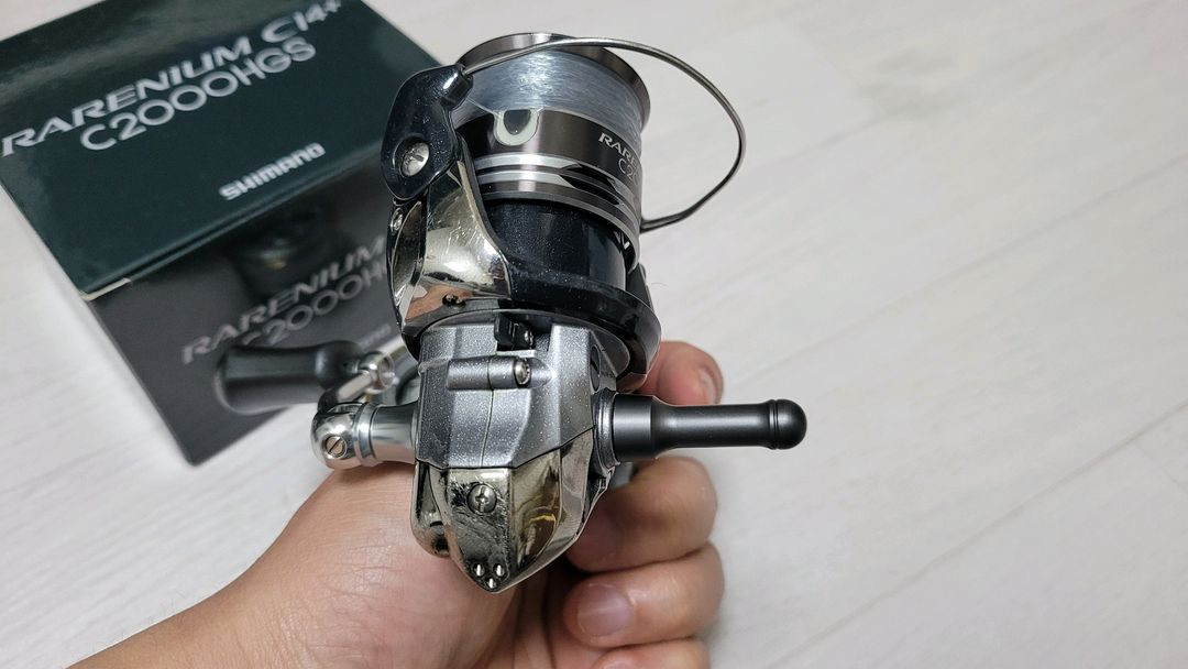 시마노 레아늄 레아니움 CI4 C2000HGS 스피닝릴 팝니다. 낚시 이미지