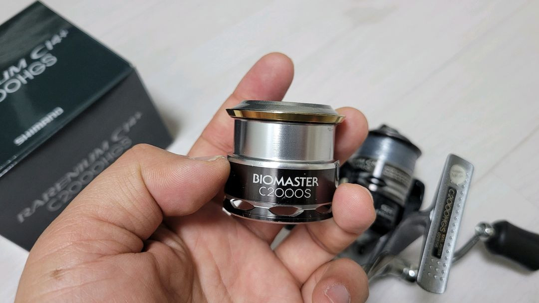 시마노 레아늄 레아니움 CI4 C2000HGS 스피닝릴 팝니다. 낚시 이미지