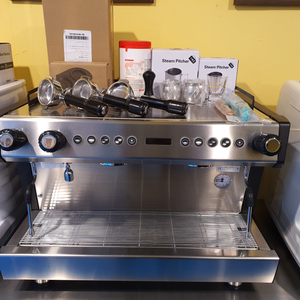 콘티 아이언 PID 2그룹 커피머신 이미지