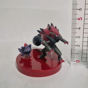 포켓몬스터 조로아크&조우아 입체도감 미니피규어 이미지