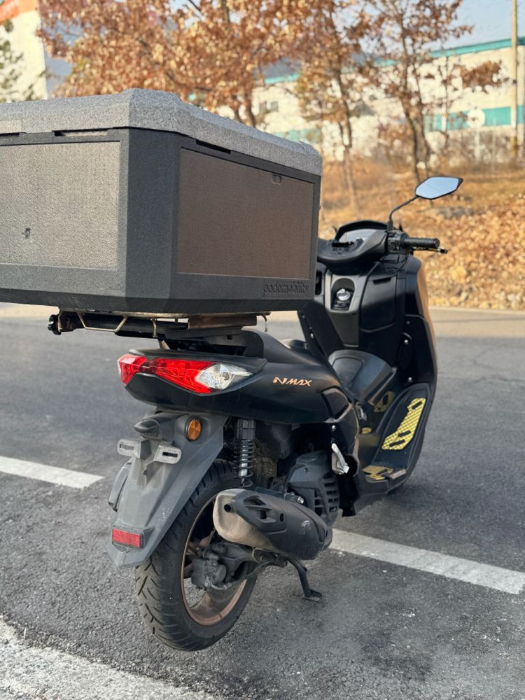 야마하 NMAX125 이미지